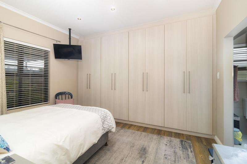 3 Bedroom Property for Sale in Sonkring Western Cape